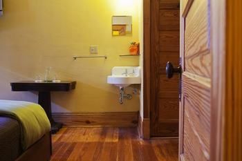 Hotel Frederick Буунвил Екстериор снимка